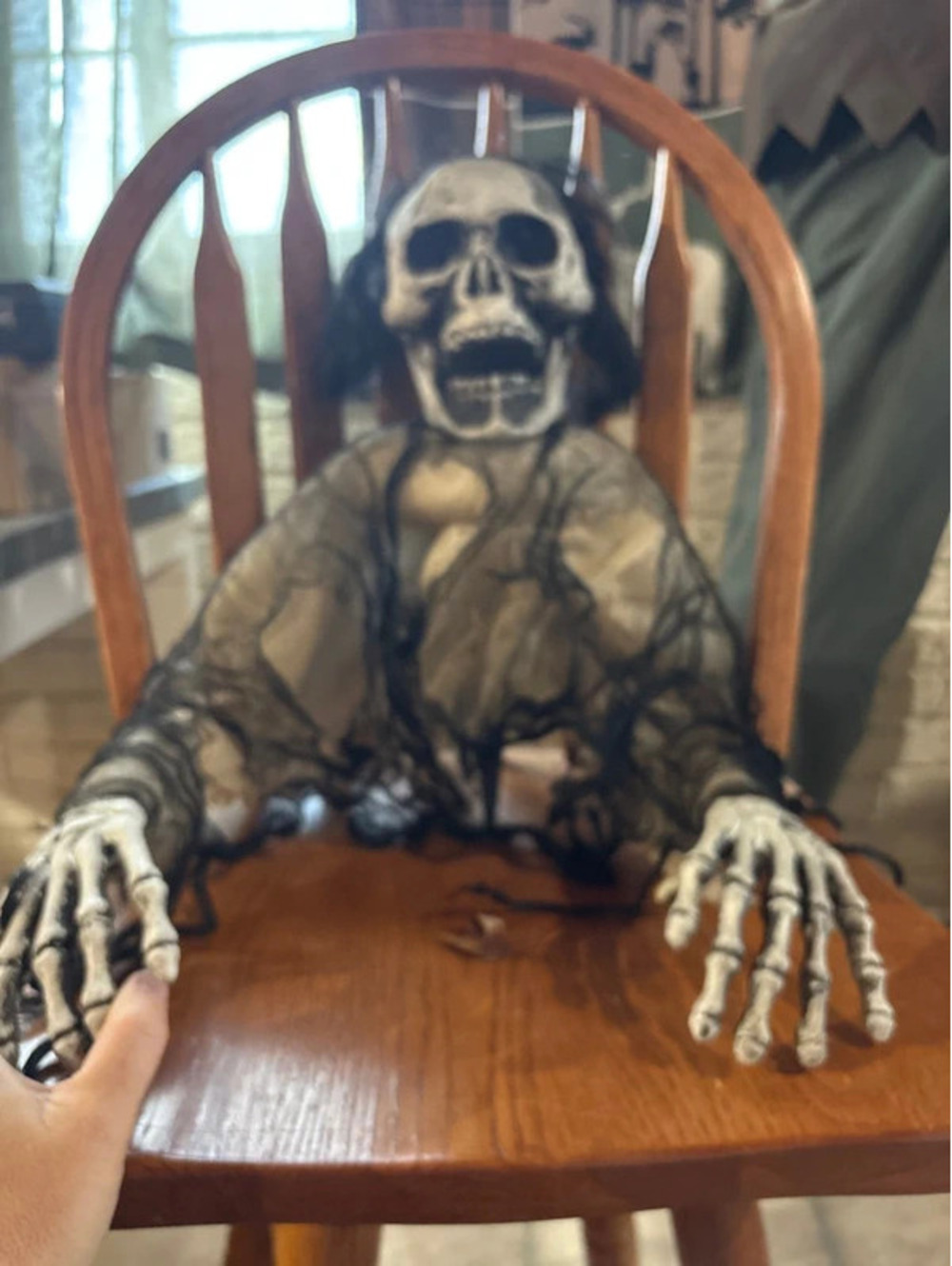 Creepy 1/2 skeleton